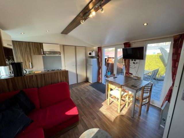 Отель Chalet Kajuit 418 Op 5 Sterren Camping Bergumermeer Suameer Экстерьер фото